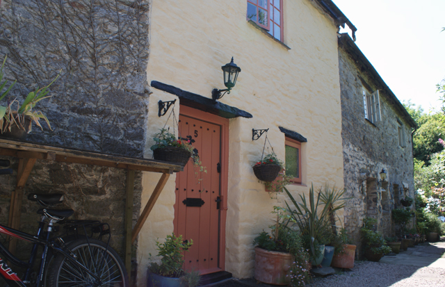 Buckfastleigh cottage