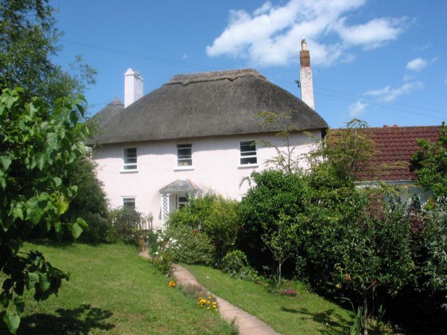 B6 Cottage Shaldon