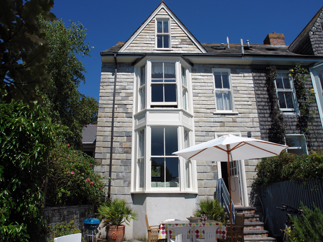 photo of Holiday cottage in Padstow, Cornwall, sleeps 8