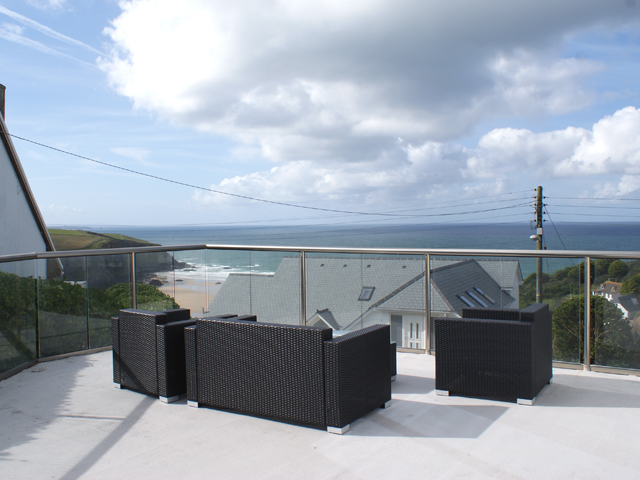 Q10 - View from the balcony