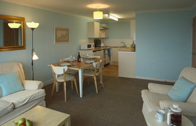 Nicely decorated kitched/diner and living room